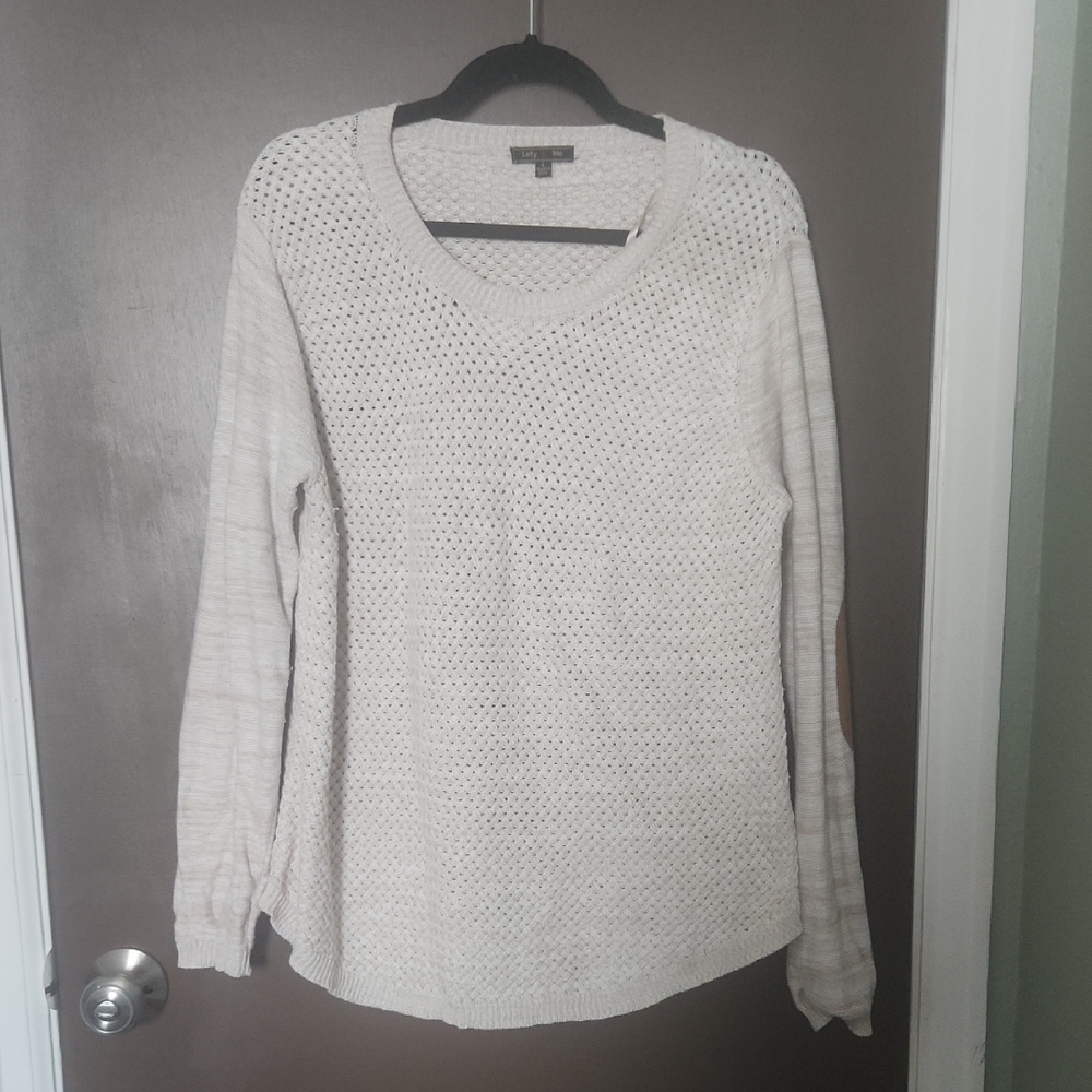 Elegant Cream Knit Sweater
